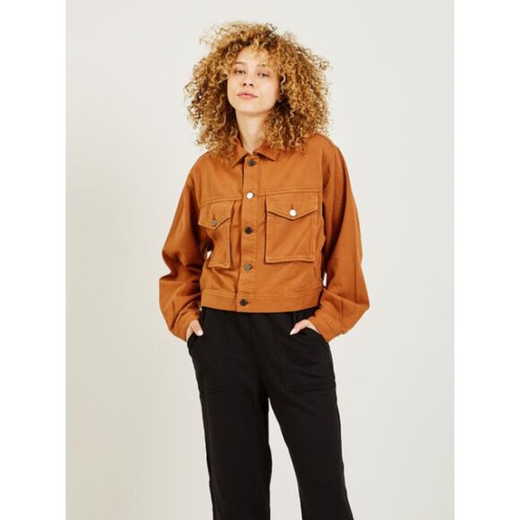 AG Adriano Goldschmied Mirah Fatigue Cropped Trucker Jacket Clay Stone NWT Large - Picture 1 of 16